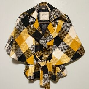 Cartonnier Cape Style Yellow and Grey Textured Jacket
